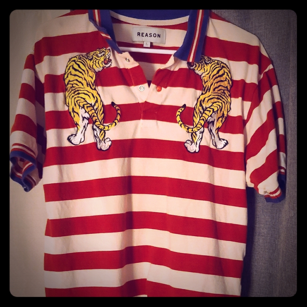 Mens large collared shirt with stripes and tigers